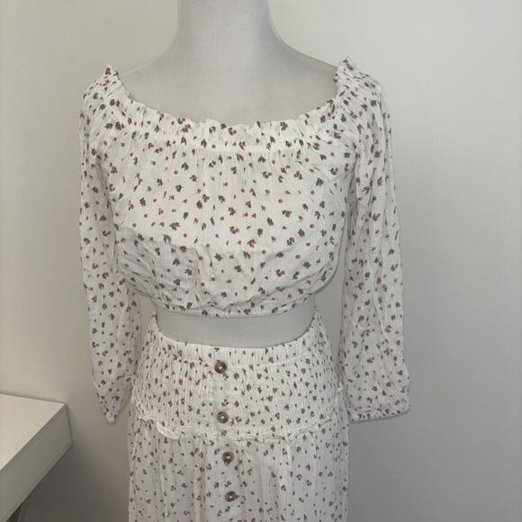 Women’s White Floral Maxi Sz Med Two Piece Set Off Shoulder Crop Top Skirt Linen - Picture 3 of 9